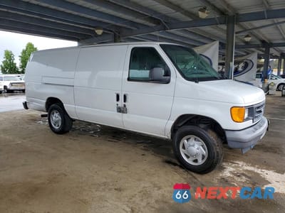 Czwarte zdjęcie samochodu z boku: 2007 FORD ECONOLINE E250 VAN VIN:1FTNS24L47DA21758 - miniatura