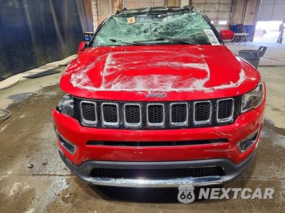Piąte zdjęcie samochodu w środku: 2019 JEEP COMPASS LIMITED VIN:3C4NJDCB1KT697529 - miniatura