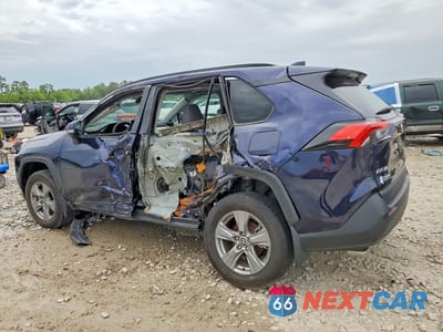 Drugie zdjęcie samochodu z przodu: 2024 TOYOTA RAV4 XLE VIN:2T3W1RFV4RW330019 - miniatura