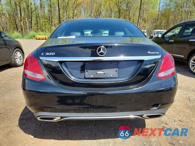 Zdjęcie 6 z 12 samochodu: 2018 MERCEDES-BENZ C 300 4MATIC VIN:55SWF4KB4JU271269 - miniatura