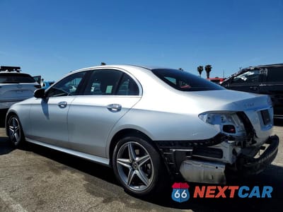 Drugie zdjęcie samochodu z przodu: 2020 MERCEDES-BENZ E 350 VIN:WDDZF8DB5LA742642 - miniatura