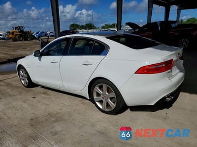 Drugie zdjęcie samochodu z przodu: 2017 JAGUAR XE PRESTIGE VIN:SAJAK4BN3HA953940 - miniatura