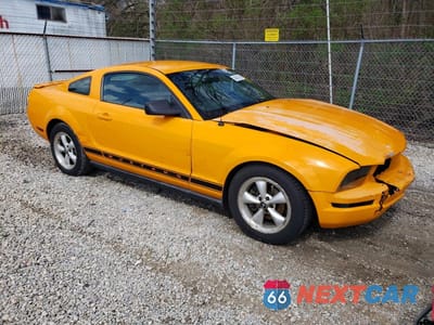 Czwarte zdjęcie samochodu z boku: 2007 FORD MUSTANG VIN:1ZVFT80N475308035 - miniatura