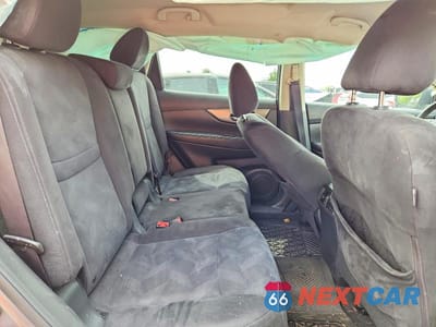 Zdjęcie 11 z 13 samochodu: 2015 NISSAN ROGUE SV VIN:KNMAT2MV9FP501143 - miniatura