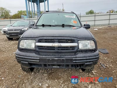 Piąte zdjęcie samochodu w środku: 2004 CHEV TRACKER VIN:2CNBJ634346907874 - miniatura
