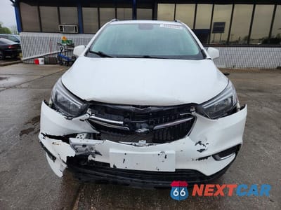 Piąte zdjęcie samochodu w środku: 2021 BUICK ENCORE PREFERRED VIN:KL4CJESB5MB352257 - miniatura