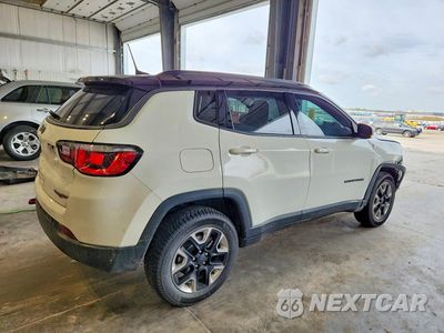 Trzecie zdjęcie samochodu z tyłu: 2018 JEEP COMPASS TRAILHAWK VIN:3C4NJDDB0JT328366 - miniatura