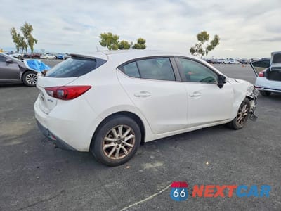 Trzecie zdjęcie samochodu z tyłu: 2015 MAZDA 3 TOURING VIN:3MZBM1L73FM142583 - miniatura