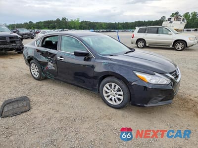 Czwarte zdjęcie samochodu z boku: 2018 NISSAN ALTIMA 2.5 S VIN:1N4AL3APXJC286387 - miniatura