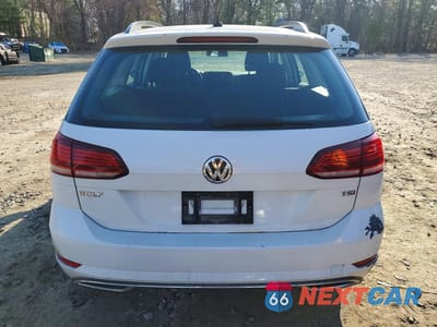 Zdjęcie 6 z 12 samochodu: 2018 VOLKSWAGEN GOLF SPORTWAGEN S VIN:3VW717AU3JM768198 - miniatura