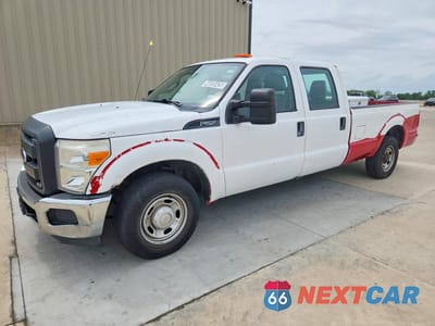 2015 FORD F250 SUPER DUTY 1FT7W2A67FEC27418 - główne zdjęcie licytacji z USA - miniatura