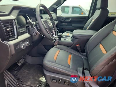 Zdjęcie 7 z 12 samochodu: 2026 GMC SIERRA K1500 AT4 VIN:1GTUUEE89TZ204068 - miniatura