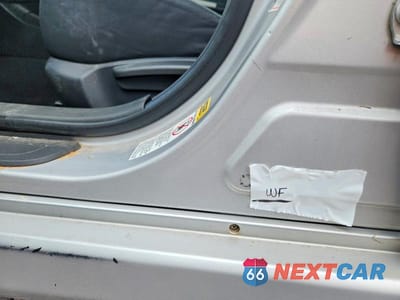 Zdjęcie 13 z 14 samochodu: 2010 TOYOTA COROLLA S VIN:1NXBU4EE5AZ368513 - miniatura