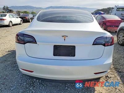 Zdjęcie 6 z 12 samochodu: 2023 TESLA MODEL 3 VIN:5YJ3E1EA7PF465358 - miniatura