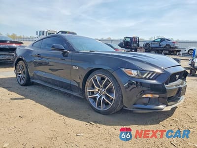 Czwarte zdjęcie samochodu z boku: 2015 FORD MUSTANG GT VIN:1FA6P8CFXF5312851 - miniatura