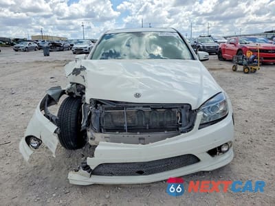 Piąte zdjęcie samochodu w środku: 2010 MERCEDES-BENZ C 300 4MATIC VIN:WDDGF8BB4AF452323 - miniatura