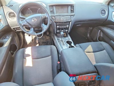 Zdjęcie 8 z 13 samochodu: 2017 NISSAN PATHFINDER SV VIN:5N1DR2MN8HC629858 - miniatura