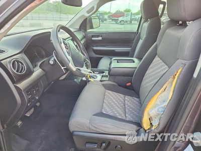 Zdjęcie 7 z 13 samochodu: 2020 TOYOTA TUNDRA SR5 VIN:5TFDY5F16LX921139 - miniatura