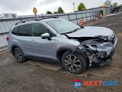 Czwarte zdjęcie samochodu z boku: 2020 SUBARU FORESTER LIMITED VIN:JF2SKAUC2LH511634 - miniatura