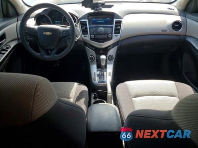 Zdjęcie 8 z 12 samochodu: 2013 CHEVROLET CRUZE LS VIN:1G1PA5SH6D7220101 - miniatura