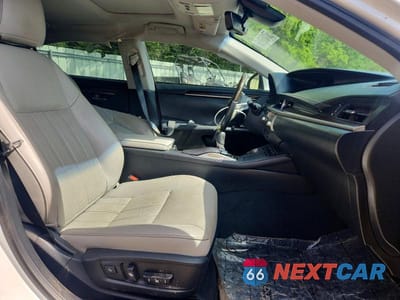 Zdjęcie 7 z 12 samochodu: 2017 LEXUS ES 350 VIN:58ABK1GGXHU046309 - miniatura