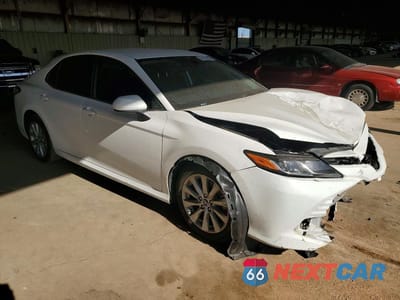 Czwarte zdjęcie samochodu z boku: 2019 TOYOTA CAMRY LE VIN:4T1B11HK7KU189951 - miniatura