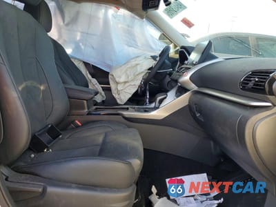Zdjęcie 7 z 13 samochodu: 2025 MITSUBISHI ECLIPSE CROSS SE VIN:JA4ATWAA9SZ046991 - miniatura