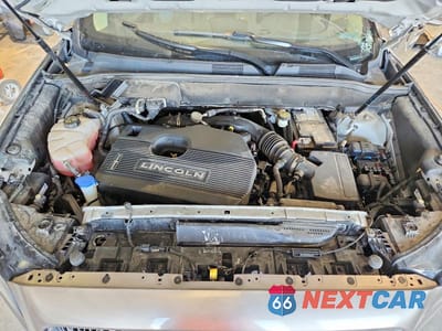 Zdjęcie 12 z 13 samochodu: 2019 LINCOLN NAUTILUS RESERVE VIN:2LMPJ8L97KBL13763 - miniatura
