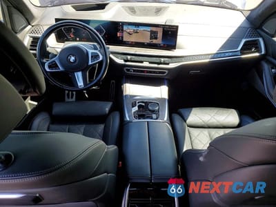 Zdjęcie 8 z 14 samochodu: 2023 BMW X7 XDRIVE40I VIN:5UX23EM05P9R37325 - miniatura