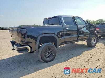Trzecie zdjęcie samochodu z tyłu: 2022 GMC SIERRA LIMITED K1500 SLT VIN:3GTU9DED9NG127228 - miniatura