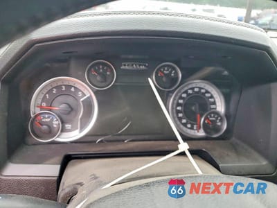 Zdjęcie 9 z 12 samochodu: 2015 RAM 1500 LARAMIE VIN:1C6RR7NMXFS507669 - miniatura