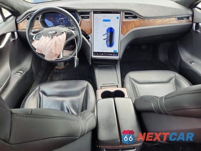 Zdjęcie 8 z 11 samochodu: 2016 TESLA MODEL S VIN:5YJSA1E27GF175864 - miniatura