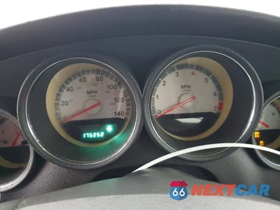 Zdjęcie 9 z 13 samochodu: 2008 DODGE CHARGER VIN:2B3KA43R88H183325 - miniatura