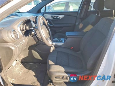 Zdjęcie 7 z 13 samochodu: 2020 CHEVROLET BLAZER 2LT VIN:3GNKBHR45LS643665 - miniatura