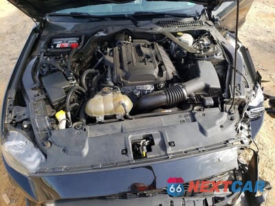 Zdjęcie 11 z 12 samochodu: 2018 FORD MUSTANG VIN:1FATP8UH8J5115236 - miniatura