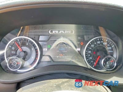 Zdjęcie 9 z 13 samochodu: 2019 RAM 3500 LARAMIE VIN:3C63RRML9KG536852 - miniatura