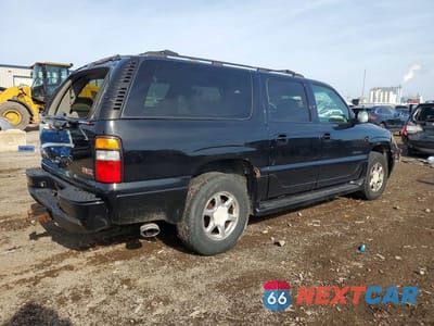 Trzecie zdjęcie samochodu z tyłu: 2004 GMC YUKON XL DENALI VIN:1GKFK66U54J163345 - miniatura