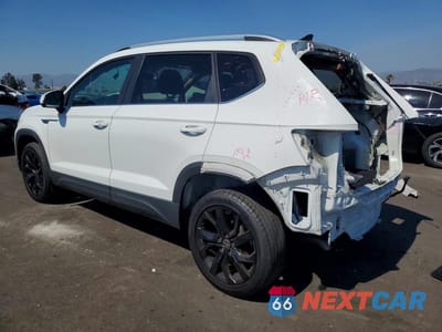Drugie zdjęcie samochodu z przodu: 2022 VOLKSWAGEN TAOS SE VIN:3VVTX7B23NM078312 - miniatura