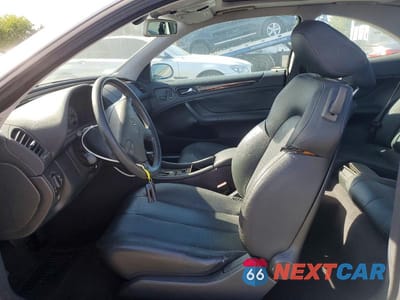 Zdjęcie 7 z 12 samochodu: 2001 MERCEDES-BENZ CLK 430 VIN:WDBLJ70G61T069712 - miniatura