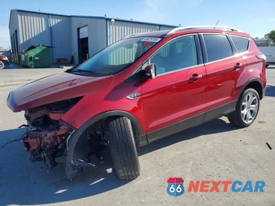 2018 FORD ESCAPE TITANIUM 1FMCU9J99JUC70031 - główne zdjęcie licytacji z USA - miniatura