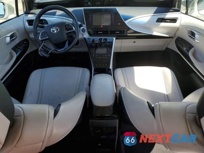 Zdjęcie 8 z 12 samochodu: 2017 TOYOTA MIRAI BASE VIN:JTDBVRBD7HA003496 - miniatura