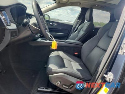 Zdjęcie 7 z 13 samochodu: 2025 VOLVO XC60 PLUS VIN:YV4M12RC9S1043611 - miniatura