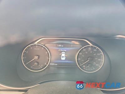 Zdjęcie 9 z 12 samochodu: 2021 NISSAN MAXIMA 3.5 SV VIN:1N4AA6CV0MC503453 - miniatura