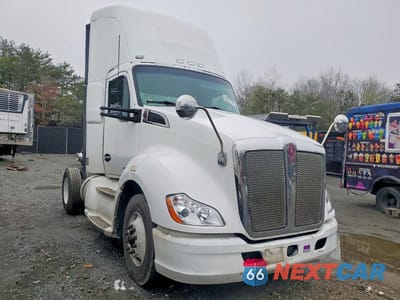 2014 KENWORTH CONSTRUCTION T680 1XKYA48XXEJ403109 - główne zdjęcie licytacji z USA - miniatura