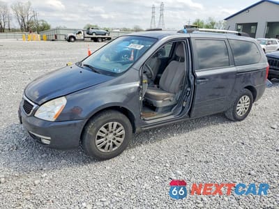 2014 KIA SEDONA LX KNDMG4C75E6539425 - główne zdjęcie licytacji z USA - miniatura