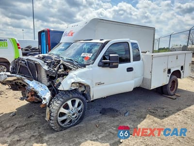 2006 CHEVROLET SILVERADO K3500 1GBJK39D36E257689 - główne zdjęcie licytacji z USA - miniatura