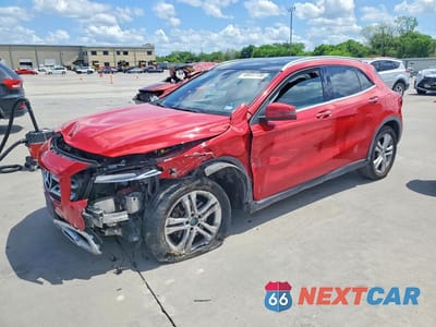 2018 MERCEDES-BENZ GLA 250 4MATIC WDCTG4GB8JJ468779 - główne zdjęcie licytacji z USA - miniatura
