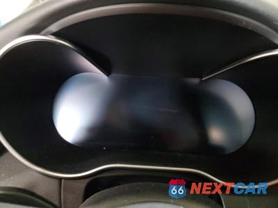Zdjęcie 9 z 13 samochodu: 2020 MERCEDES-BENZ C 300 4MATIC VIN:W1KWF8EB4LR597130 - miniatura