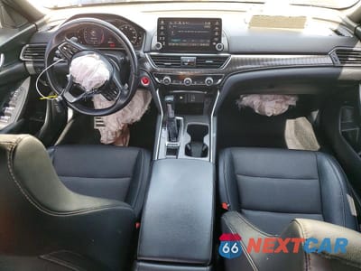Zdjęcie 8 z 12 samochodu: 2018 HONDA ACCORD SPORT VIN:1HGCV1F35JA170177 - miniatura