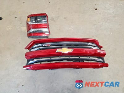 Zdjęcie 12 z 12 samochodu: 2018 CHEVROLET SILVERADO K1500 LTZ VIN:3GCUKSEC7JG616642 - miniatura